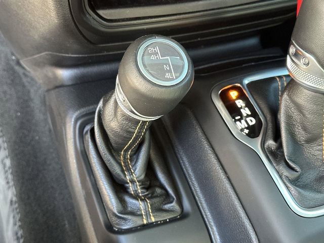 Used 2022 Jeep Gladiator Overland image 37