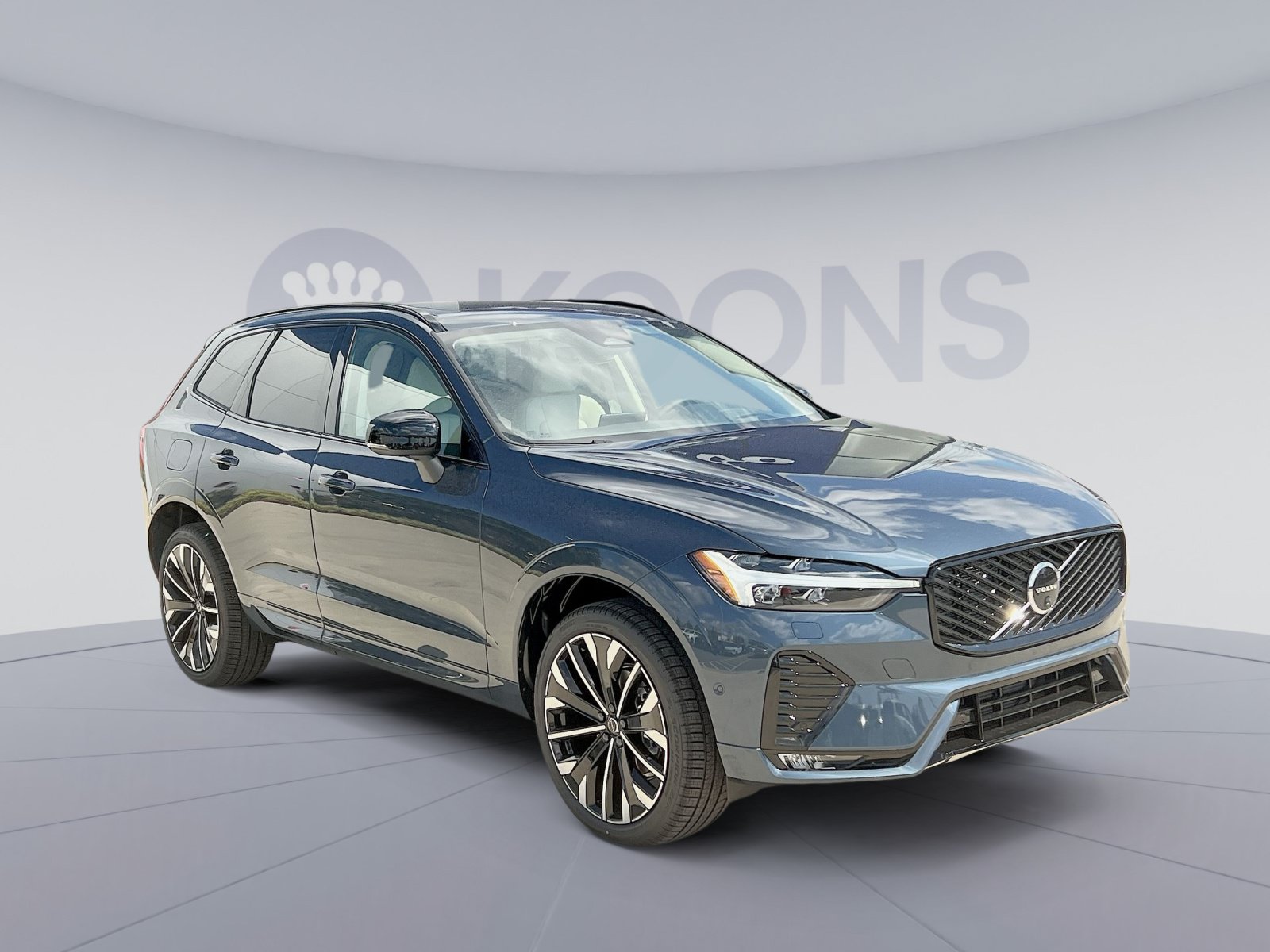 New 2026 Volvo XC60 B5 Ultra w/ Climate Package AWD/4WD image 10