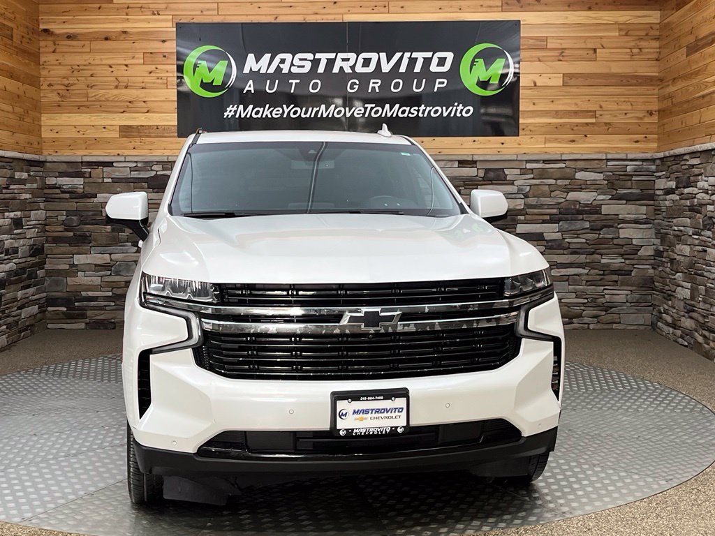 Used 2021 Chevrolet Suburban RST w/ Luxury Package AWD/4WD image 4