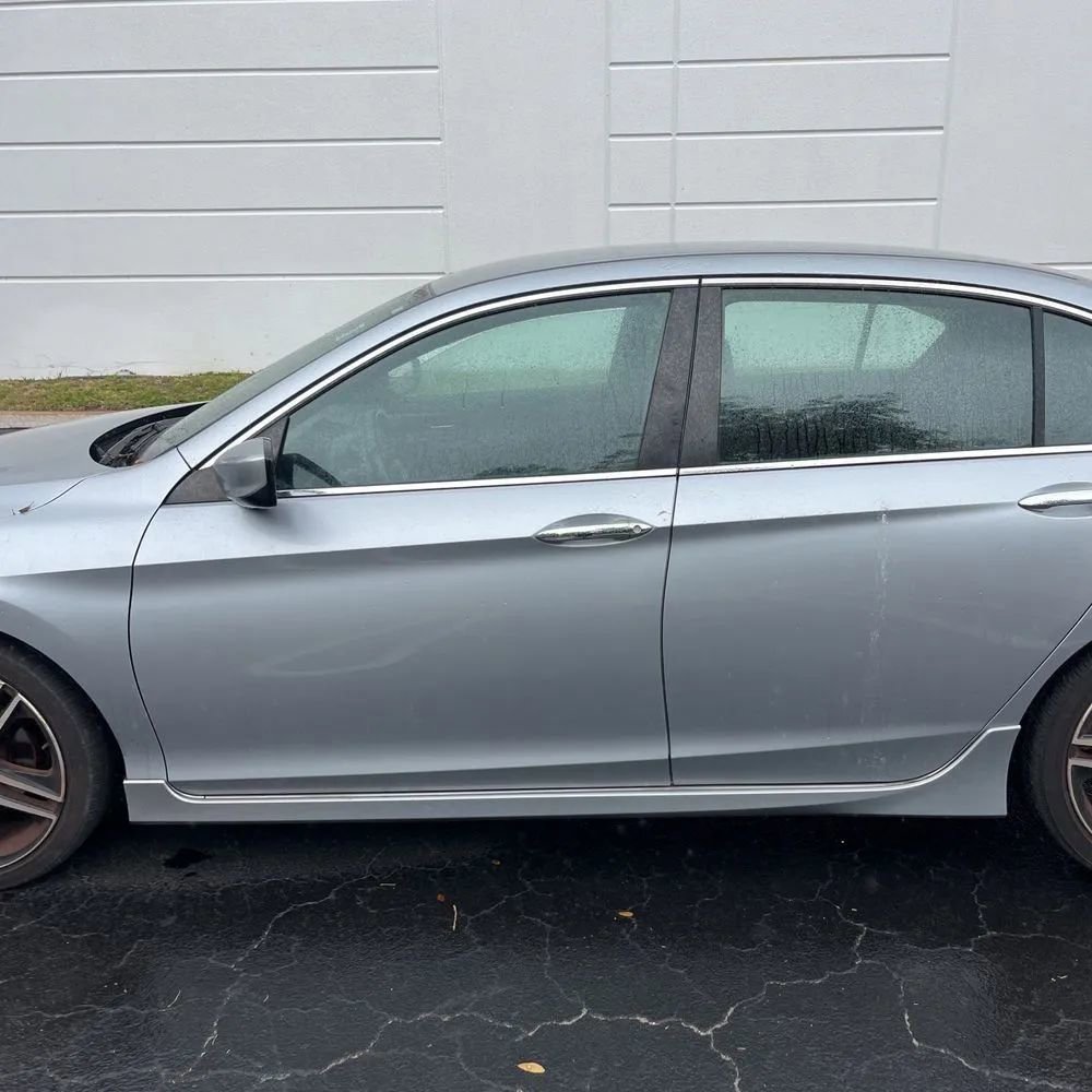Used 2017 Honda Accord Sport image 4