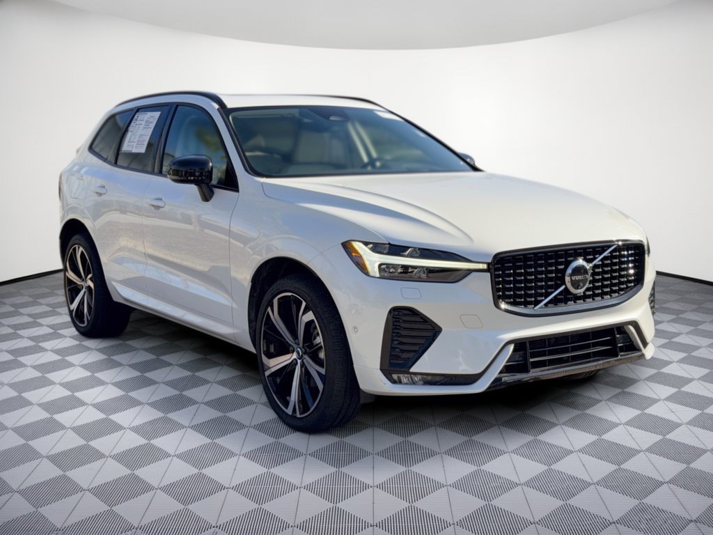 Used 2024 Volvo XC60 B5 Ultimate AWD/4WD image 7