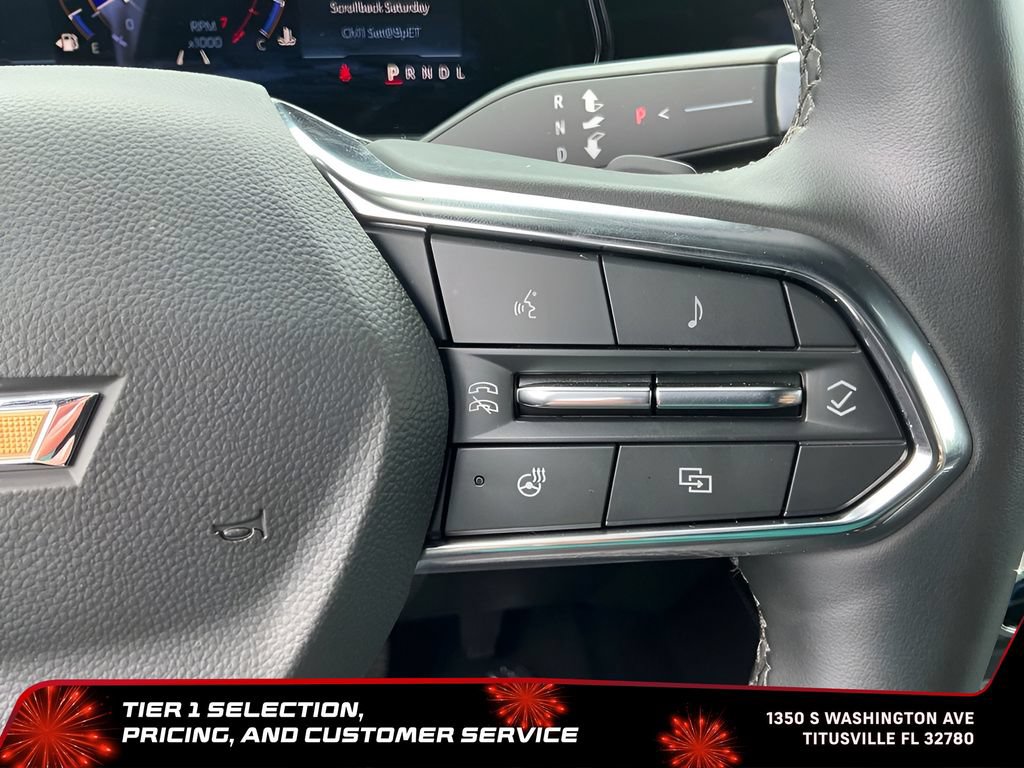 Used 2025 Chevrolet Suburban Premier RWD image 35