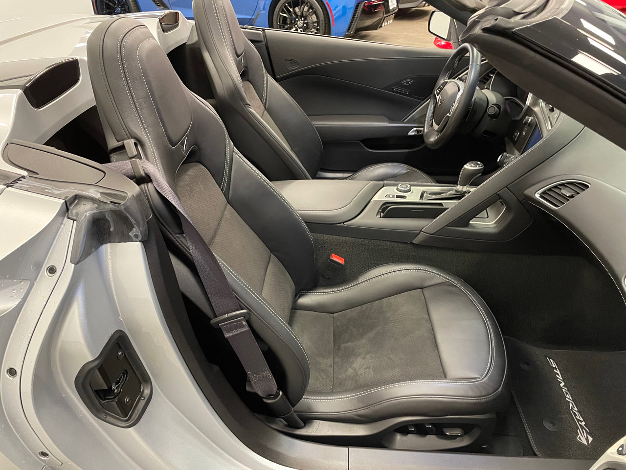 Used 2015 Chevrolet Corvette Stingray Convertible w/ 3LT Preferred Equipment Group image 16