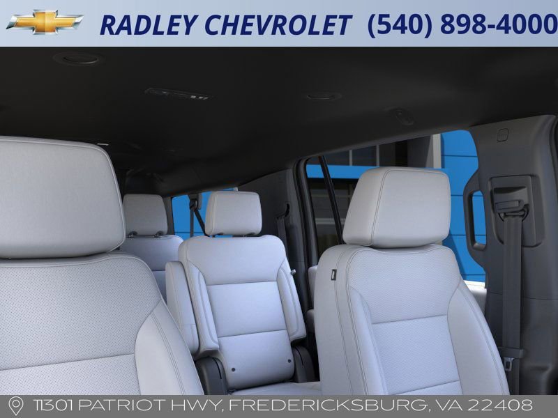 New 2025 Chevrolet Suburban Premier image 24