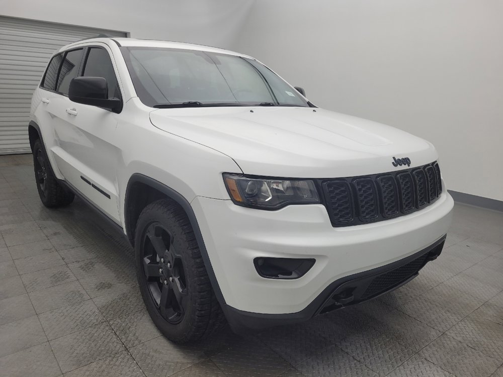 Used 2019 Jeep Grand Cherokee Laredo image 13