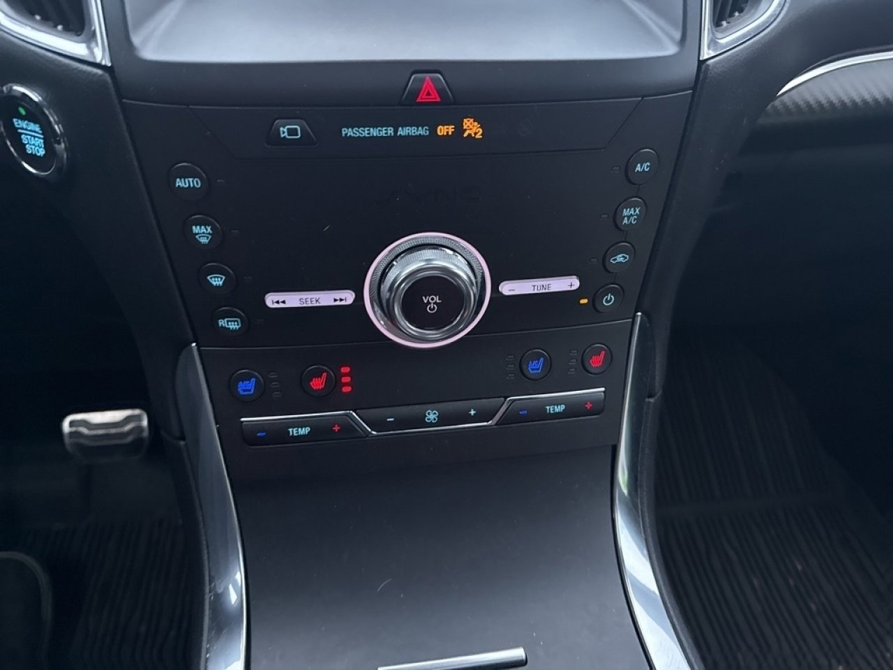 Used 2020 Ford Edge ST w/ Equipment Group 401A image 21