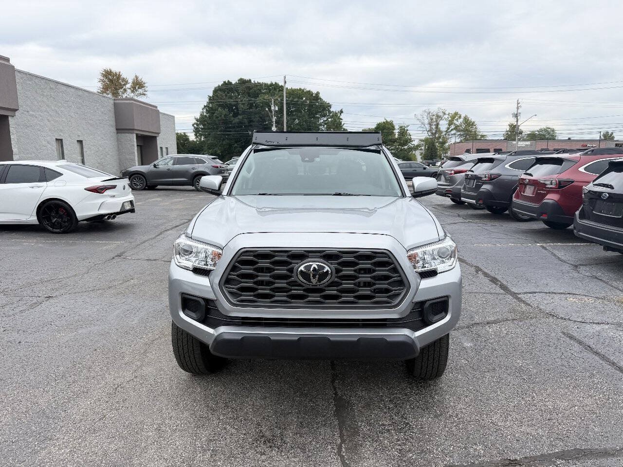 Used 2023 Toyota Tacoma SR AWD/4WD image 2