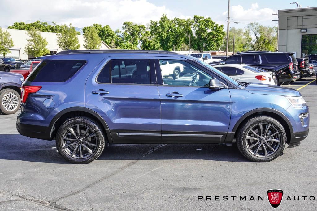 Used 2018 Ford Explorer XLT AWD/4WD image 24