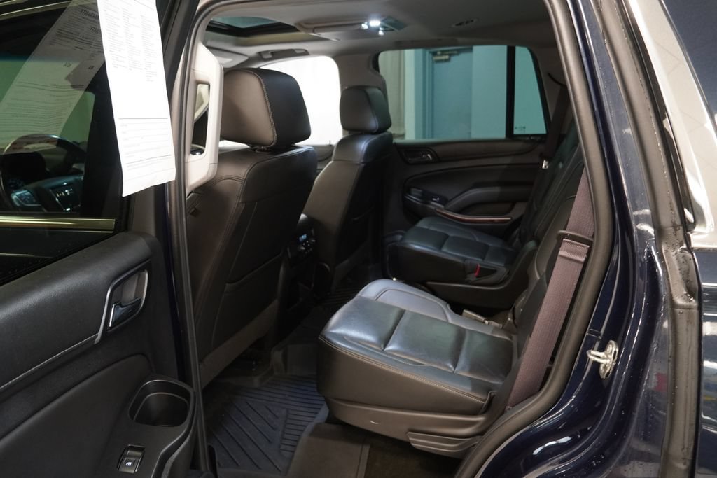 Used 2017 GMC Yukon SLT w/ Open Road Package AWD/4WD image 19