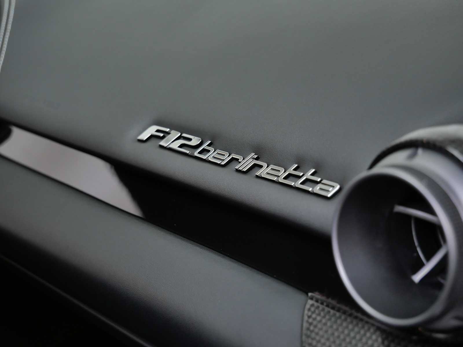 Certified 2014 Ferrari F12 Berlinetta RWD image 15