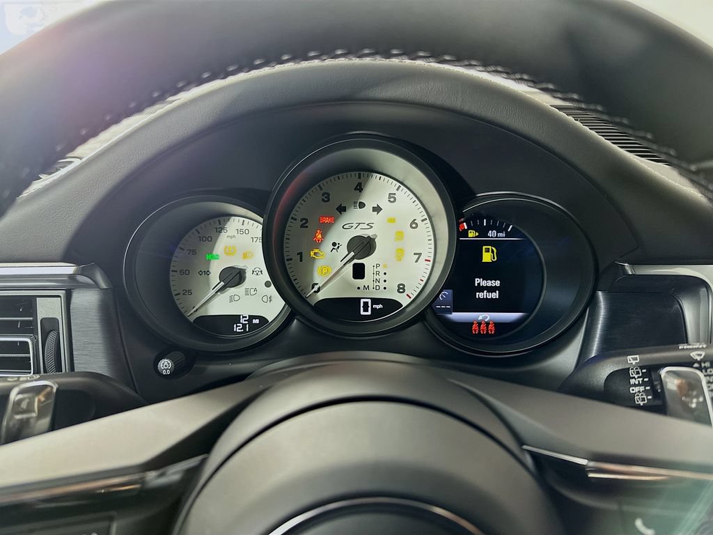 New 2026 Porsche Macan GTS AWD/4WD image 13