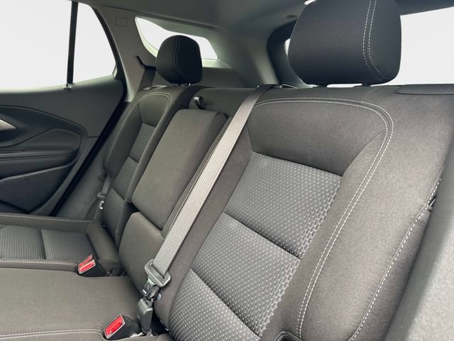 Used 2023 GMC Terrain SLE w/ Driver Convenience Package AWD/4WD image 12