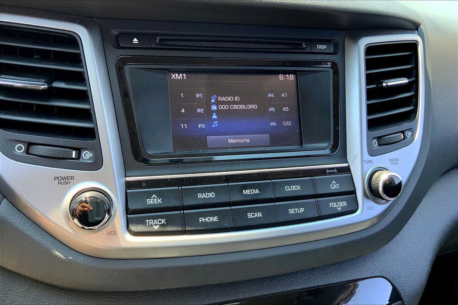 Used 2017 Hyundai Tucson SE FWD image 30