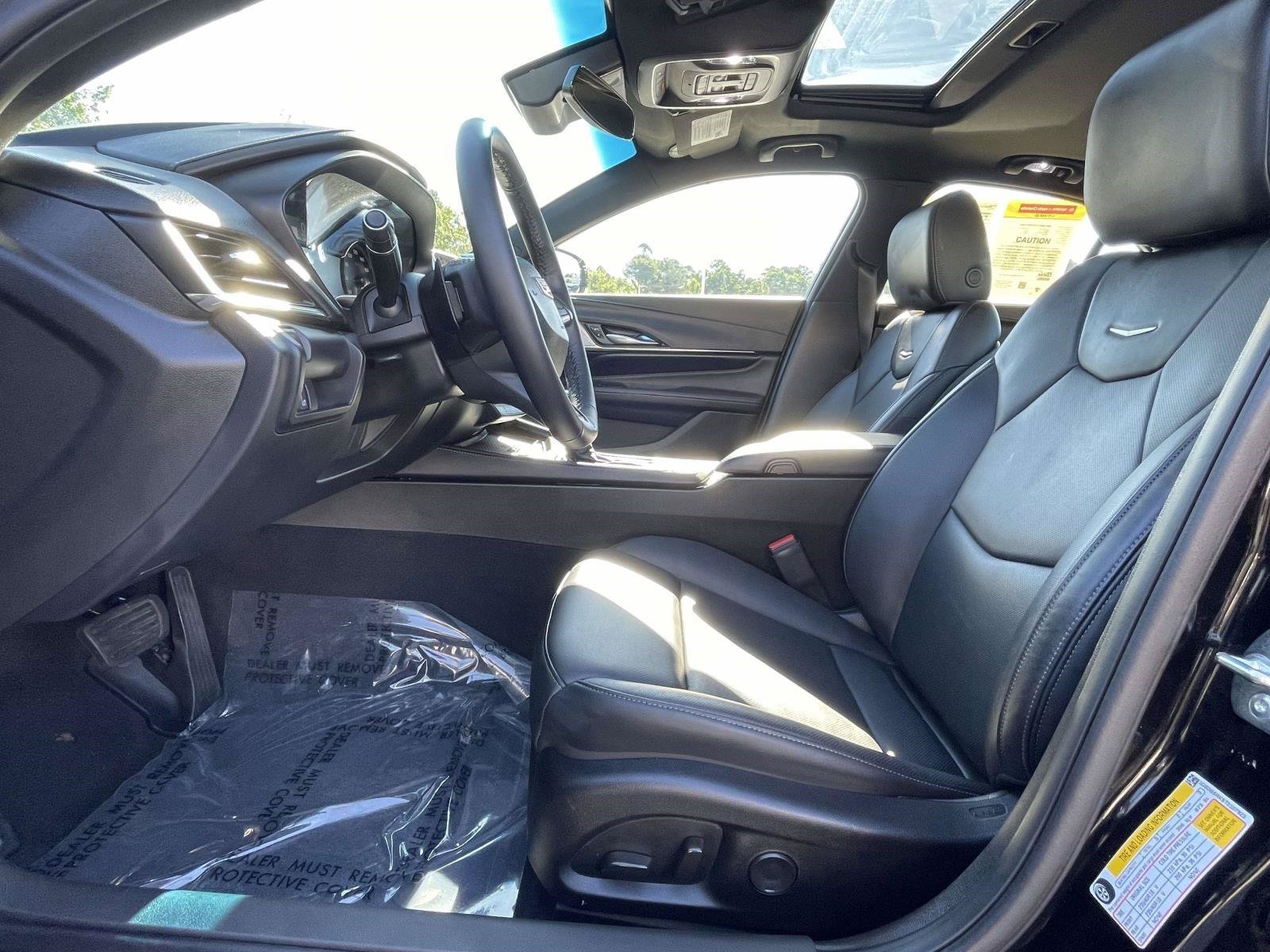 Used 2026 Cadillac CT4 Premium Luxury RWD image 15