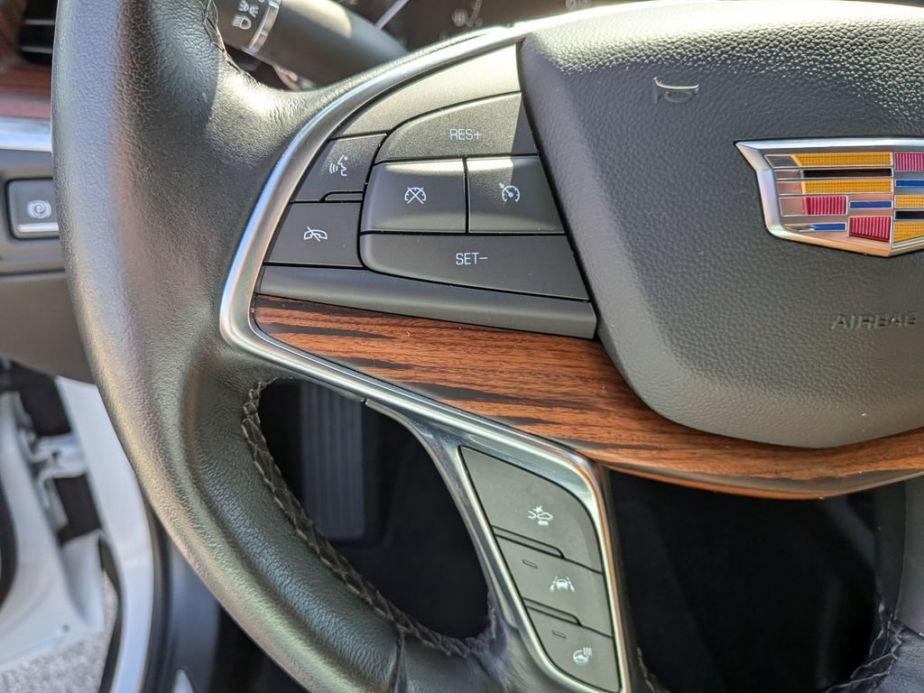 Certified 2024 Cadillac XT5 Premium Luxury FWD image 13