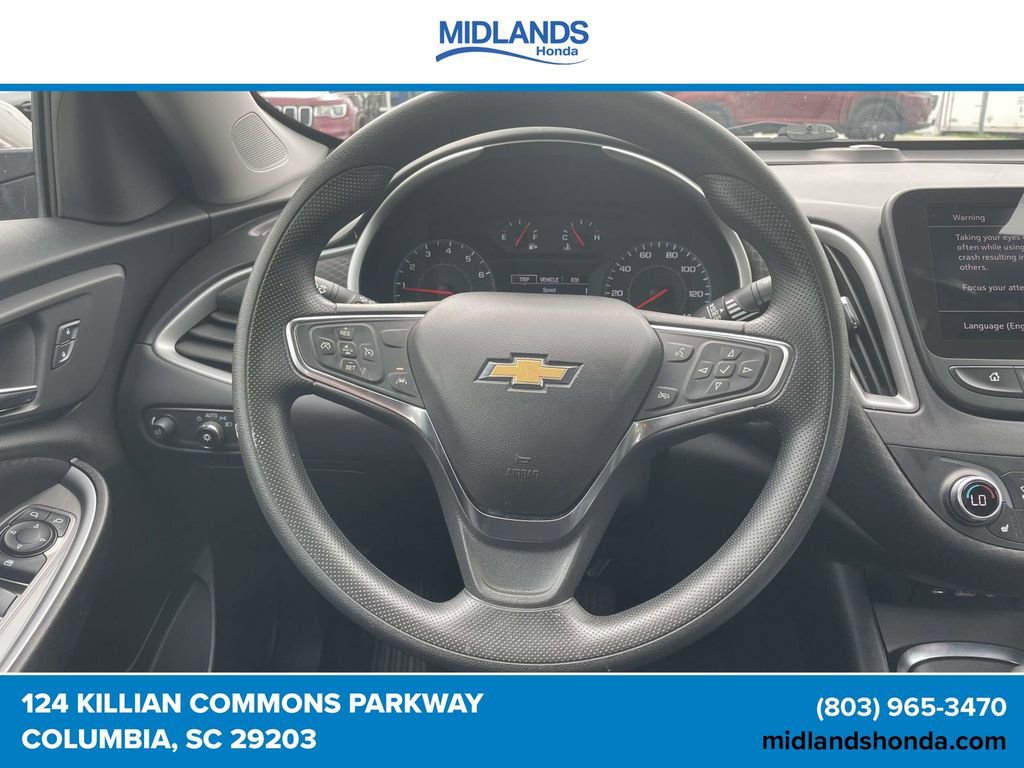 Used 2025 Chevrolet Malibu LT FWD image 12