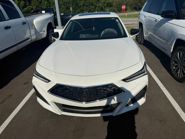 Used 2023 Acura TLX FWD image 10