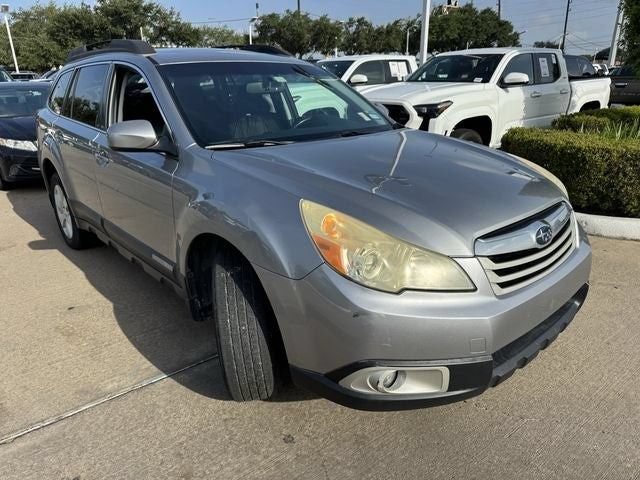Used 2010 Subaru Outback 2.5i Premium AWD/4WD image 3