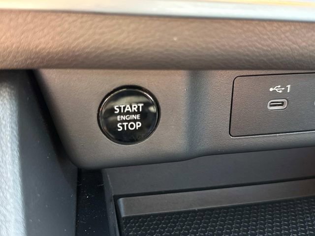 Certified 2024 Nissan Rogue SV AWD/4WD image 33