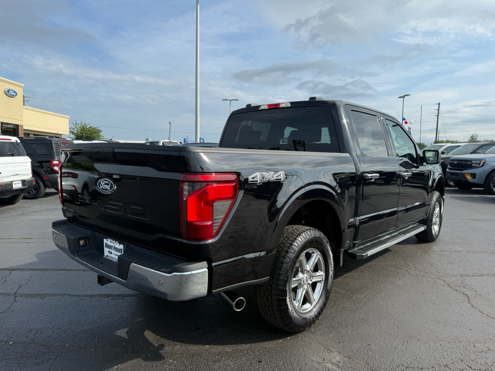 Used 2025 Ford F150 XLT w/ Equipment Group 301A Standard AWD/4WD image 19