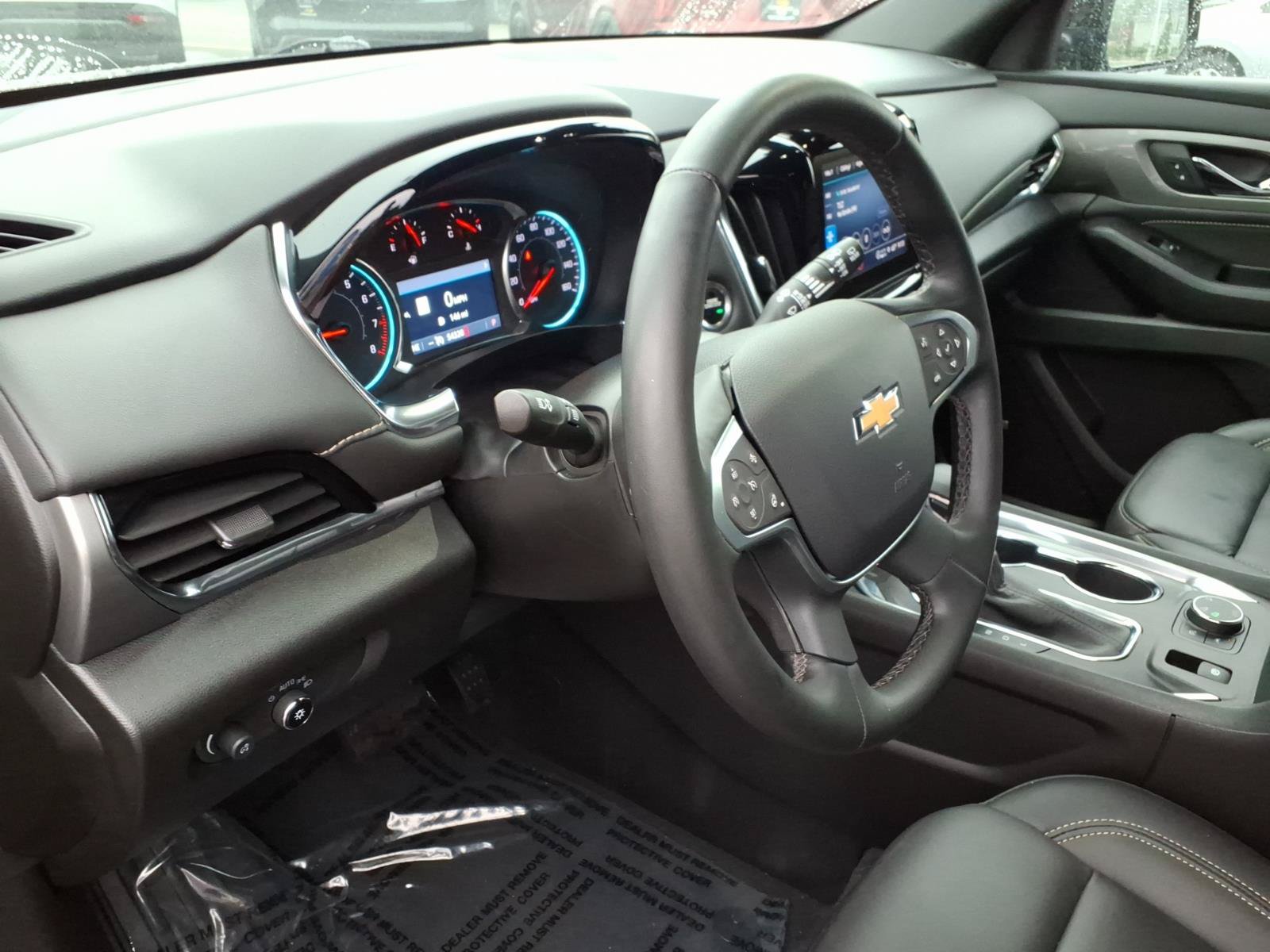 Used 2023 Chevrolet Traverse LT w/ LT Premium Package AWD/4WD image 17