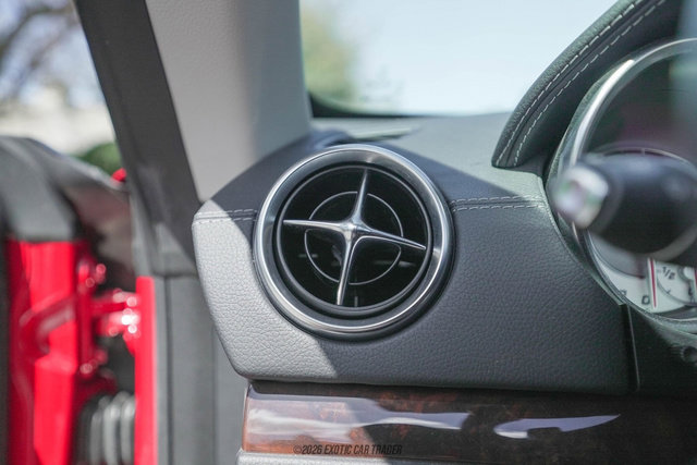 Used 2013 Mercedes-Benz SL 550 image 54