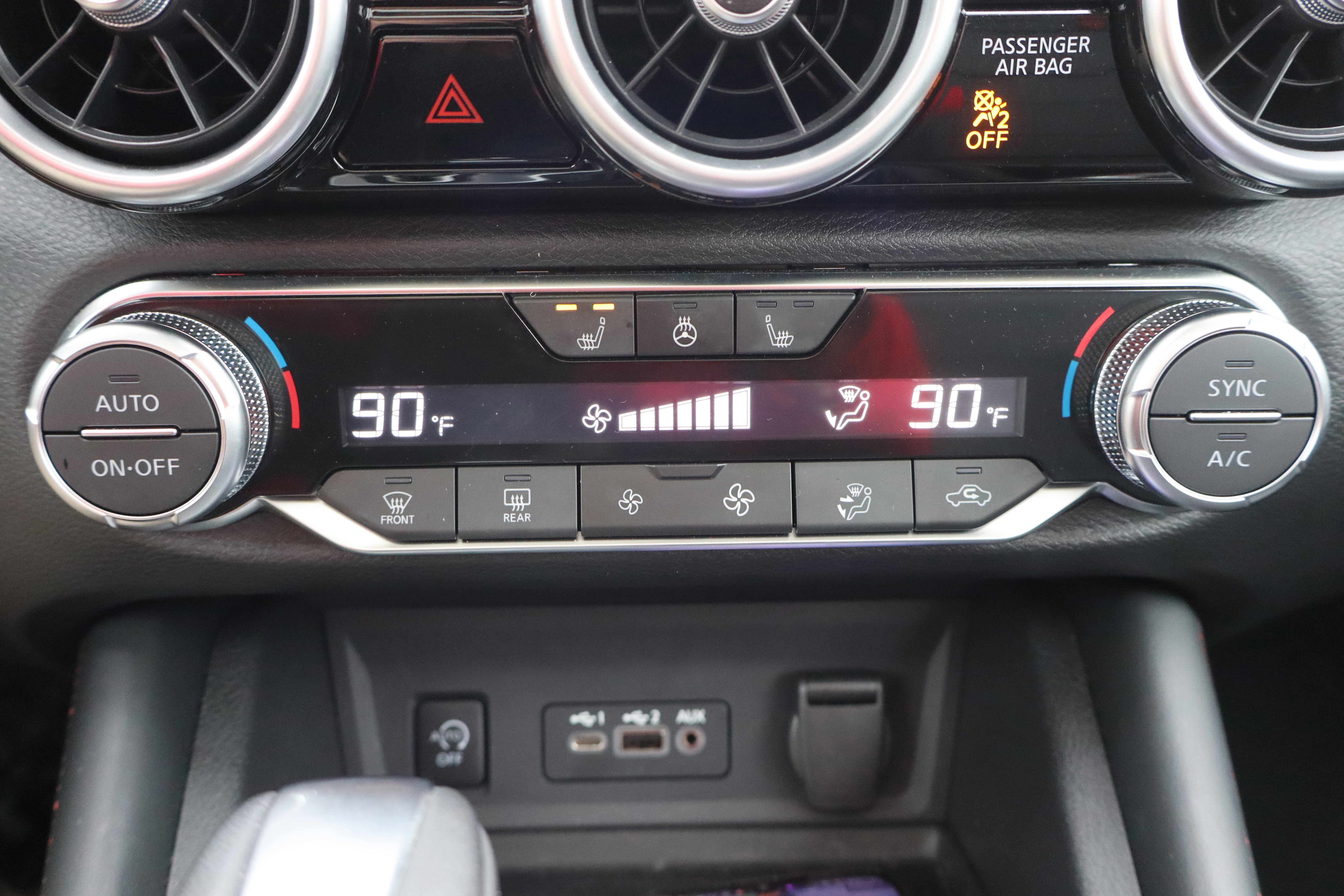 Used 2024 Nissan Sentra SR w/ SR Premium Package image 20