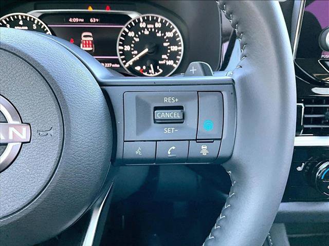 Used 2025 Nissan Pathfinder SV w/ Cargo Package image 20