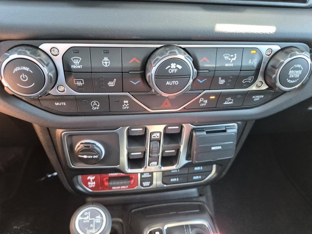 New 2026 Jeep Gladiator Rubicon AWD/4WD image 24