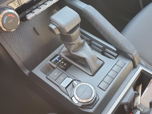 New 2026 Toyota Tacoma SR5 AWD/4WD image 28