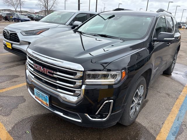 Used 2023 GMC Acadia SLT w/ Technology Package image 3