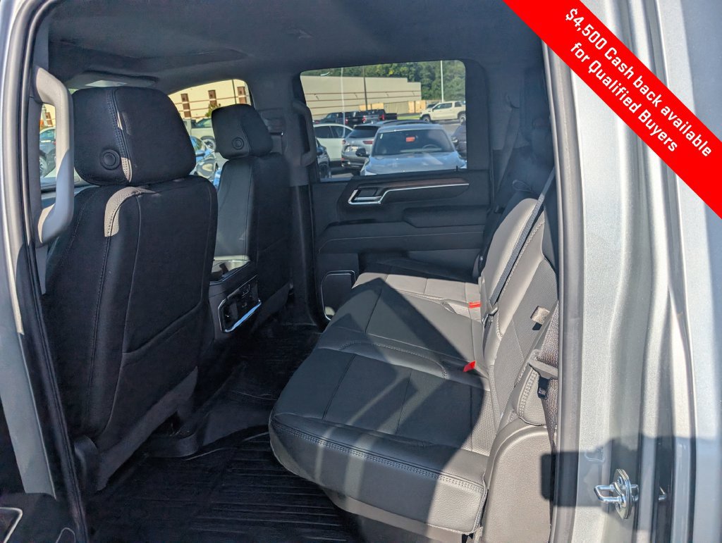 New 2026 GMC Sierra 3500 Denali w/ Denali Reserve Package AWD/4WD image 11