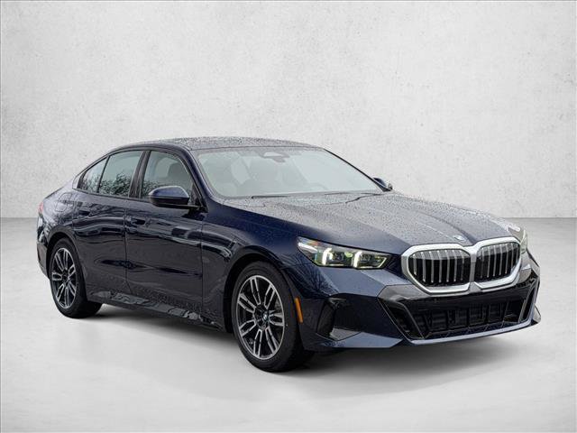 New 2026 BMW 530i xDrive w/ M Sport Package AWD/4WD image 7