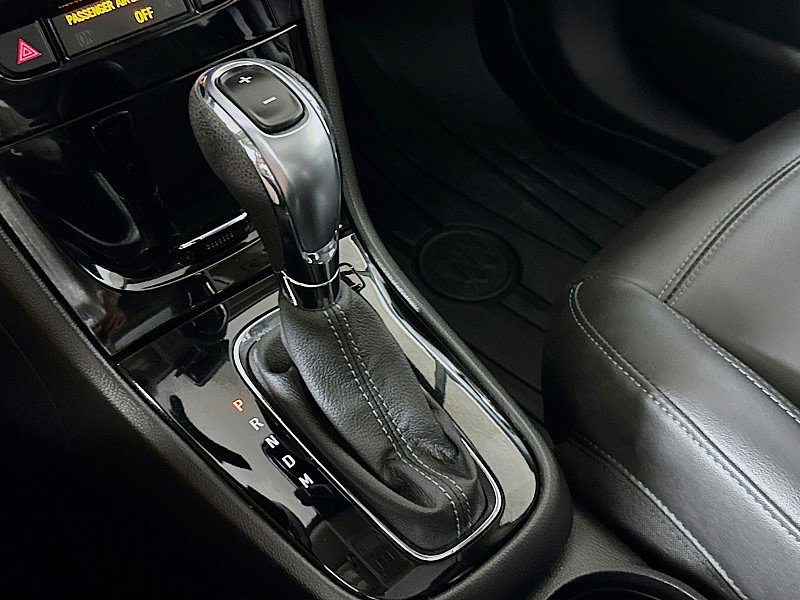 Used 2020 Buick Encore Essence w/ Experience Buick Package AWD/4WD image 19