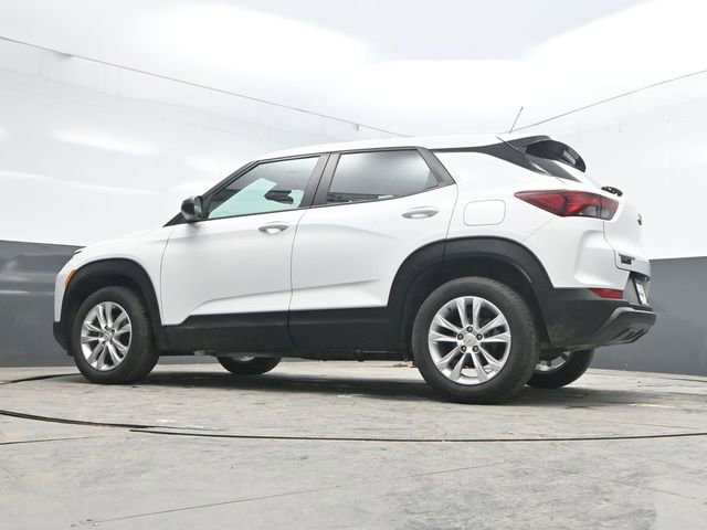 Used 2023 Chevrolet TrailBlazer LS image 36