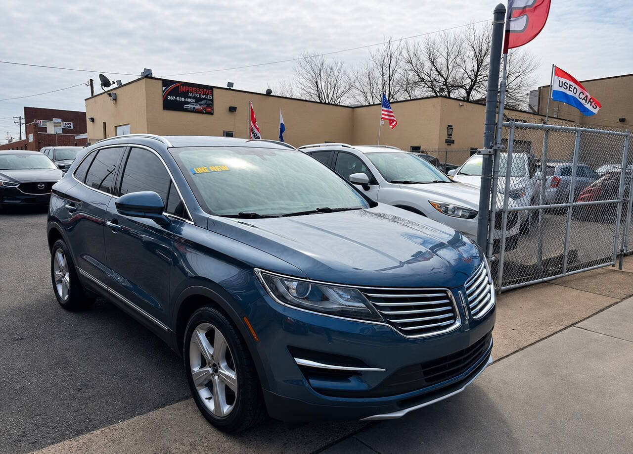 Used 2018 Lincoln MKC Premiere FWD image 2
