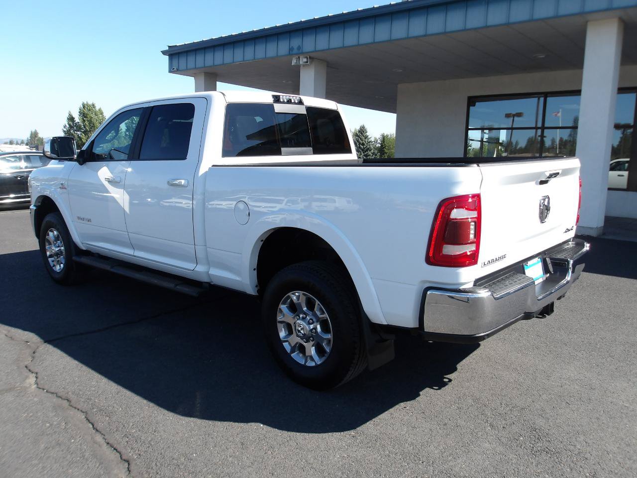 Used 2020 RAM 3500 Laramie AWD/4WD image 3