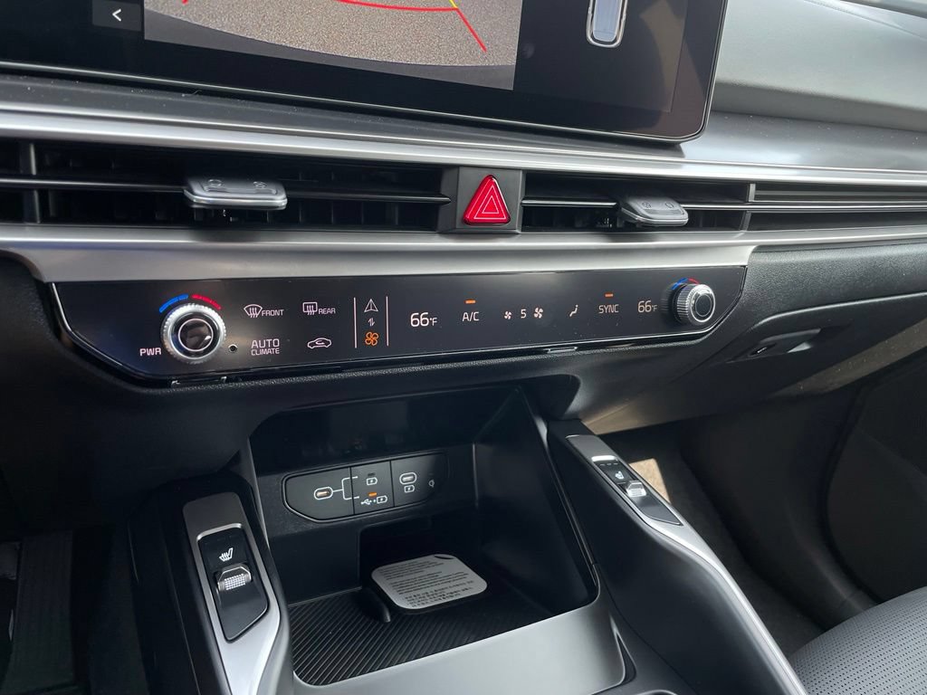 New 2026 Kia Sorento S w/ S Panoramic Sunroof Package FWD image 18