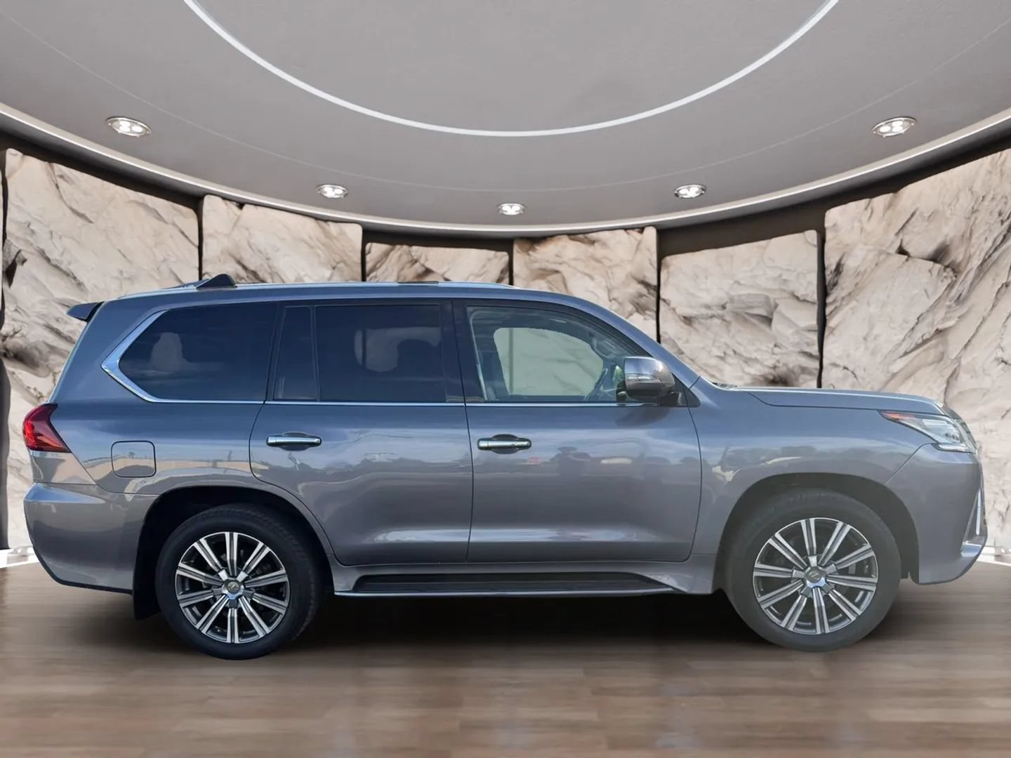 Used 2016 Lexus LX 570 4WD w/ Luxury Package image 4