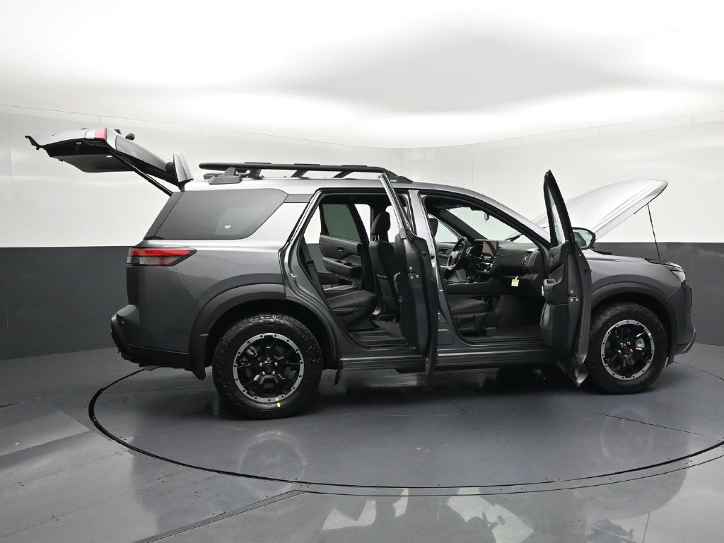 New 2026 Nissan Pathfinder Rock Creek w/ Rock Creek Premium Package AWD/4WD image 36
