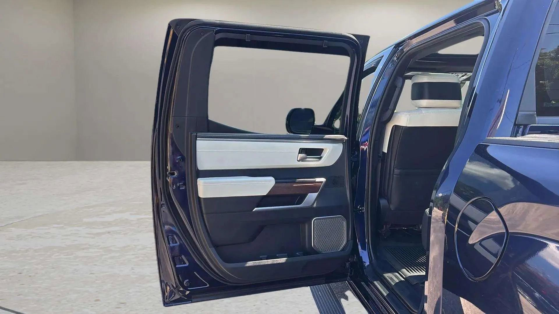 Used 2022 Toyota Tundra Capstone image 17