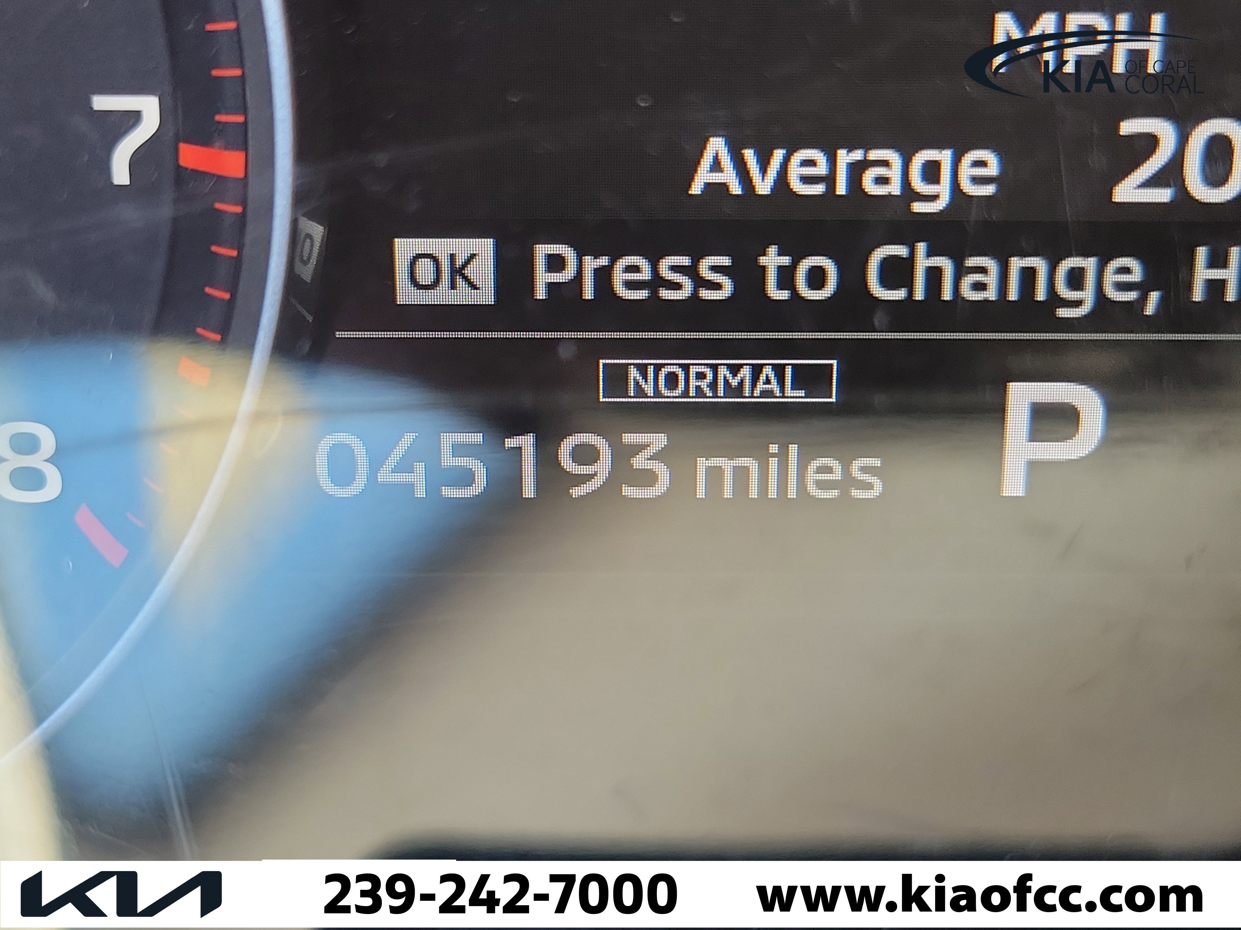 Used 2023 Mitsubishi Outlander SE Black Edition FWD image 18