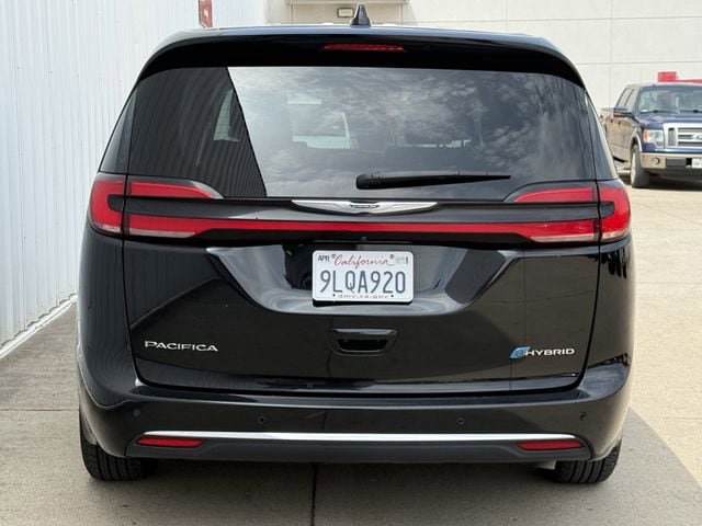 Used 2024 Chrysler Pacifica Limited FWD image 5