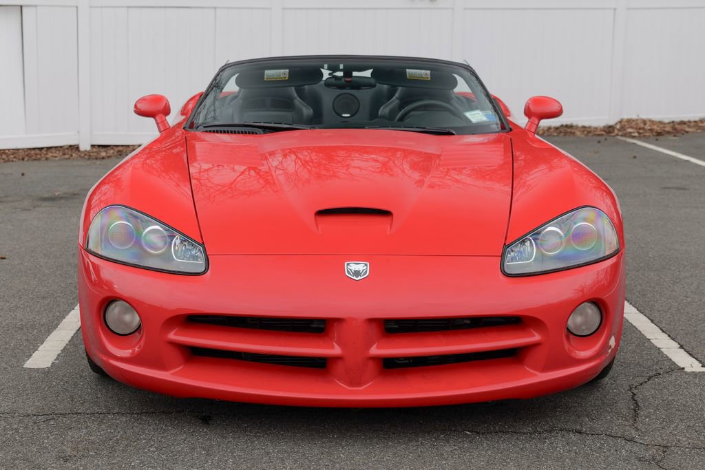 Used 2004 Dodge Viper SRT-10 image 10
