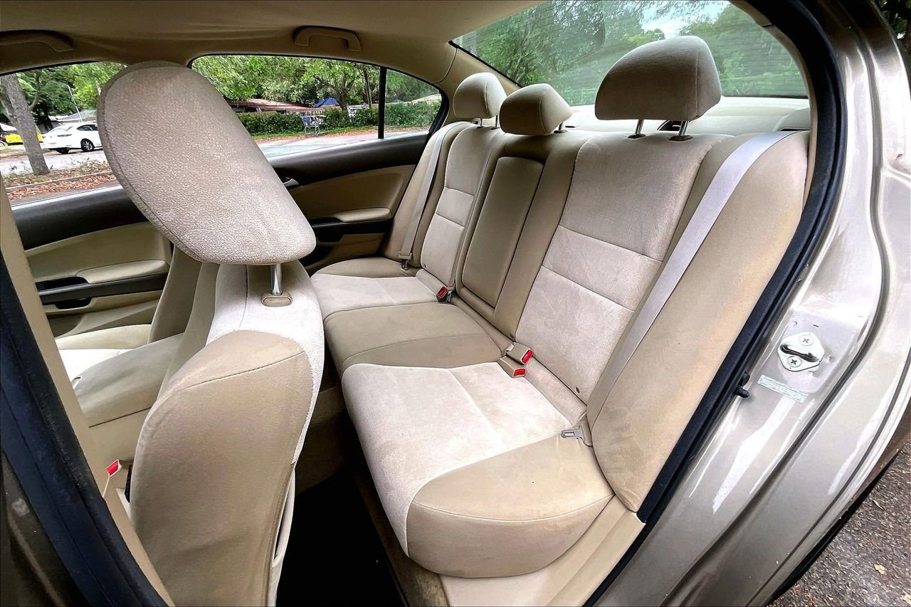 Used 2010 Honda Accord LX-P image 18