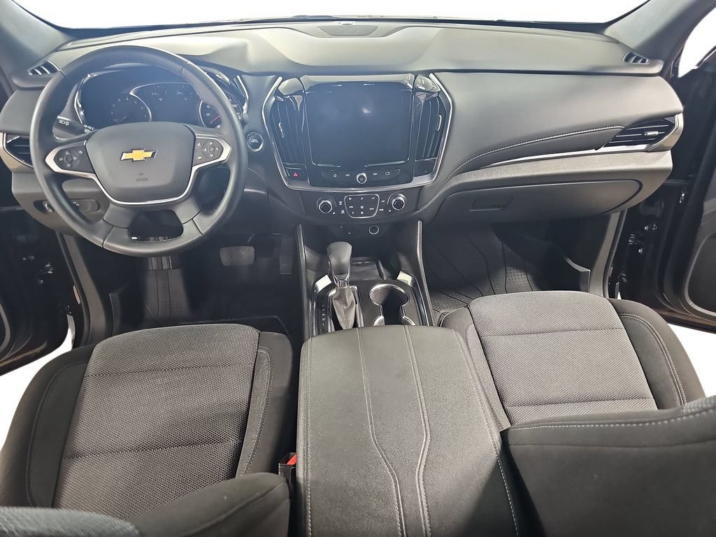 Certified 2023 Chevrolet Traverse LT FWD image 11