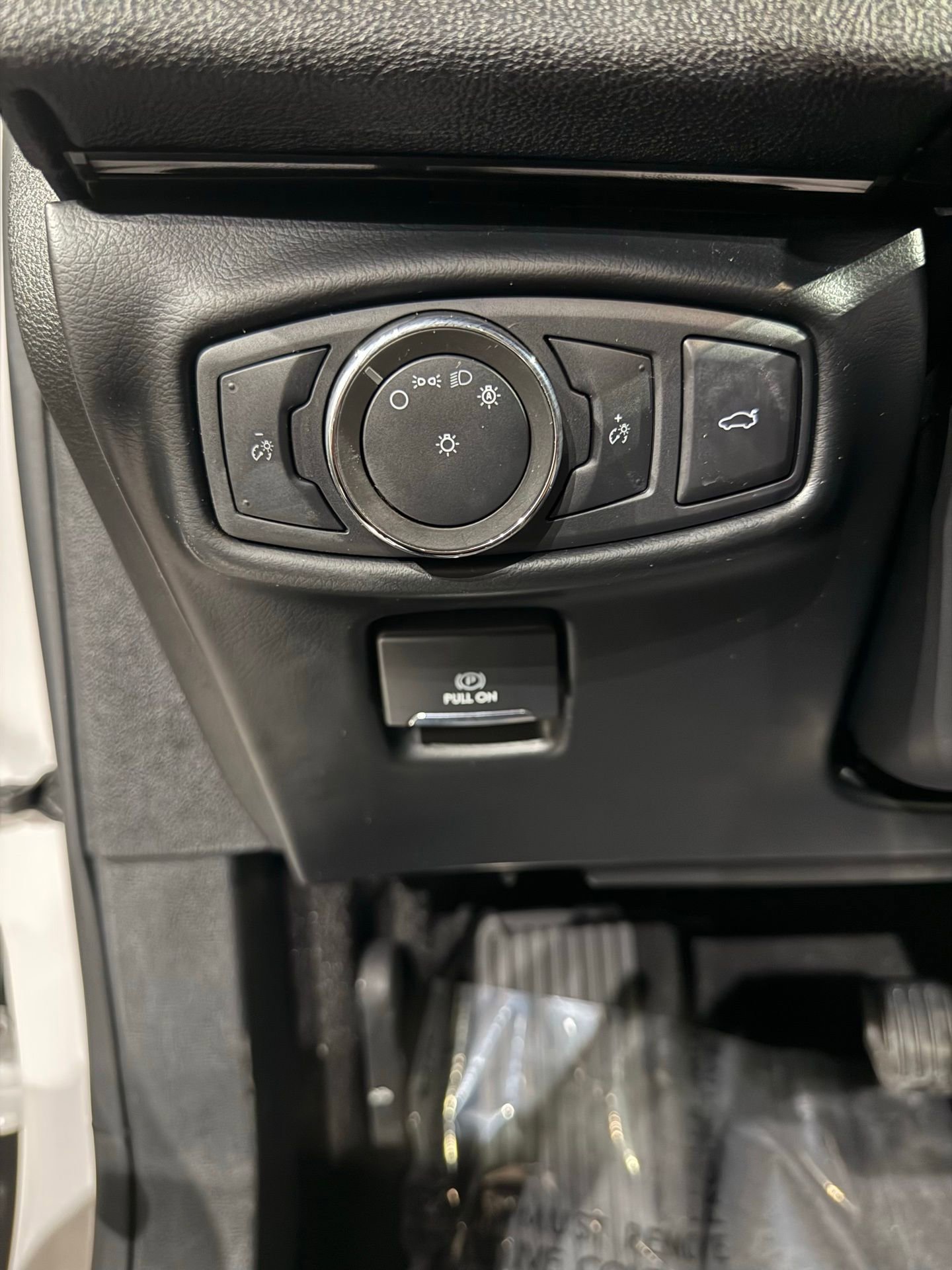 Used 2020 Lincoln MKZ Reserve w/ Monochromatic Package image 57