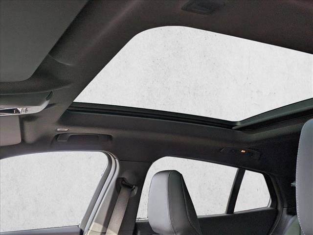 New 2026 BMW X2 xDrive28i image 15