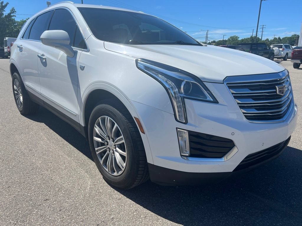 Used 2019 Cadillac XT5 Luxury AWD/4WD image 4