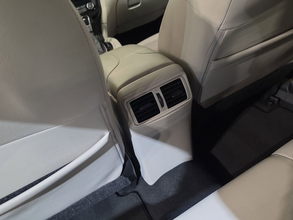 Used 2022 Nissan Rogue Sport SL w/ Premium Package image 23